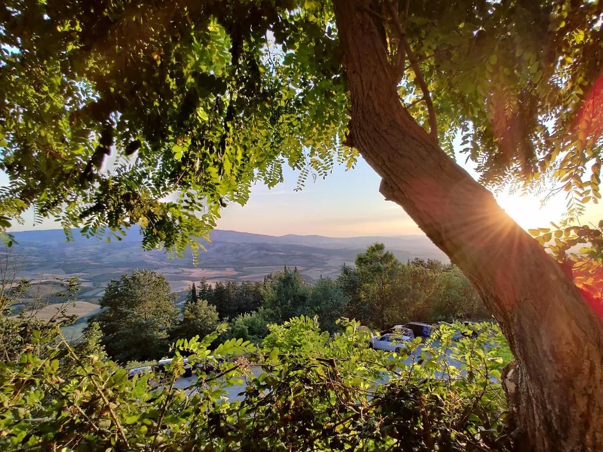 Historic 14Th Century Palazzo Apartments Sarteano Italy