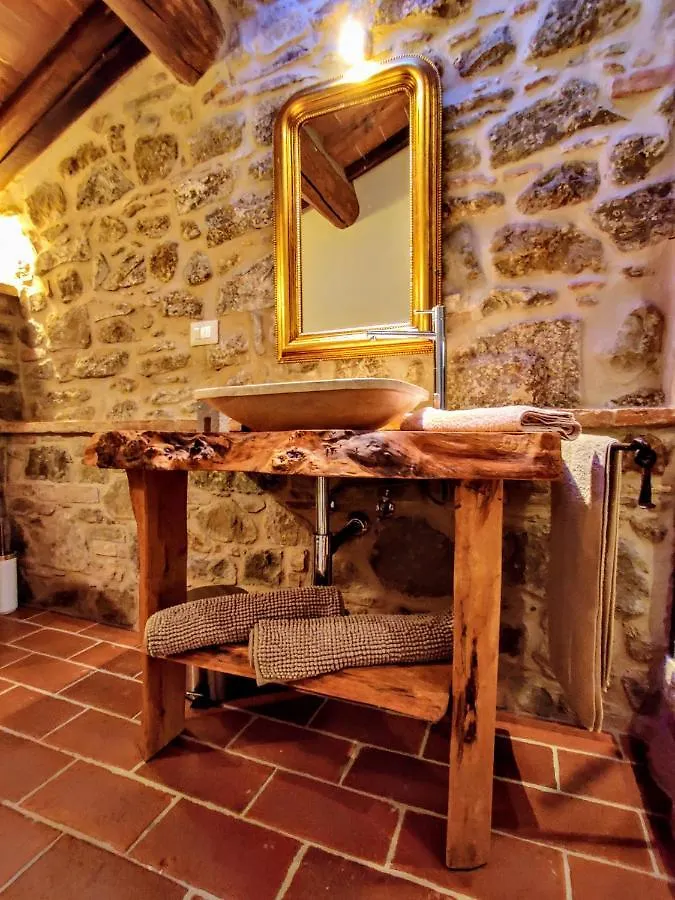 Historic 14Th Century Palazzo Apartments Sarteano 0*,  Italy