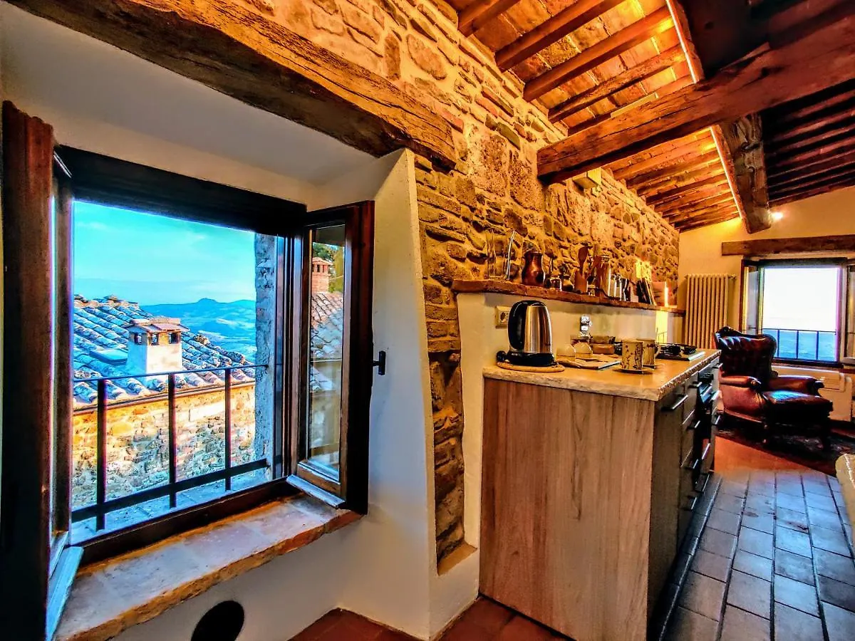 Historic 14Th Century Palazzo Apartments Sarteano