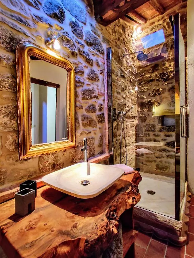 Historic 14Th Century Palazzo Apartments Sarteano